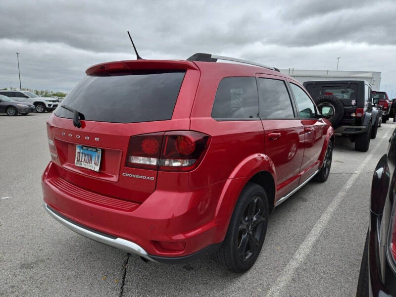 2018 Dodge Journey Crossroad