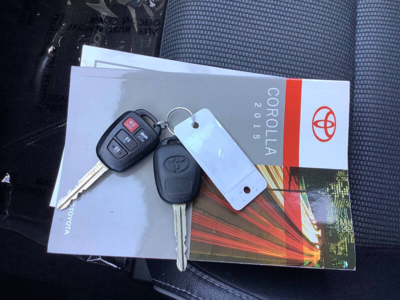 2015 Toyota Corolla S Plus