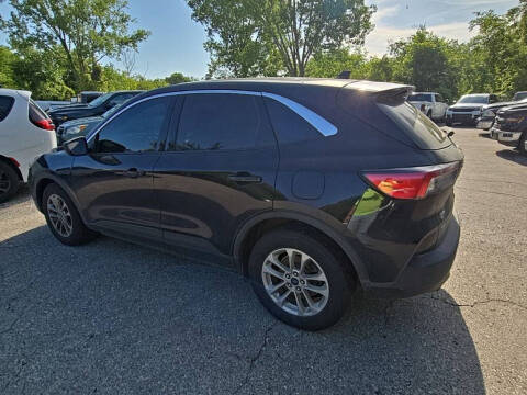 2022 Ford Escape SE