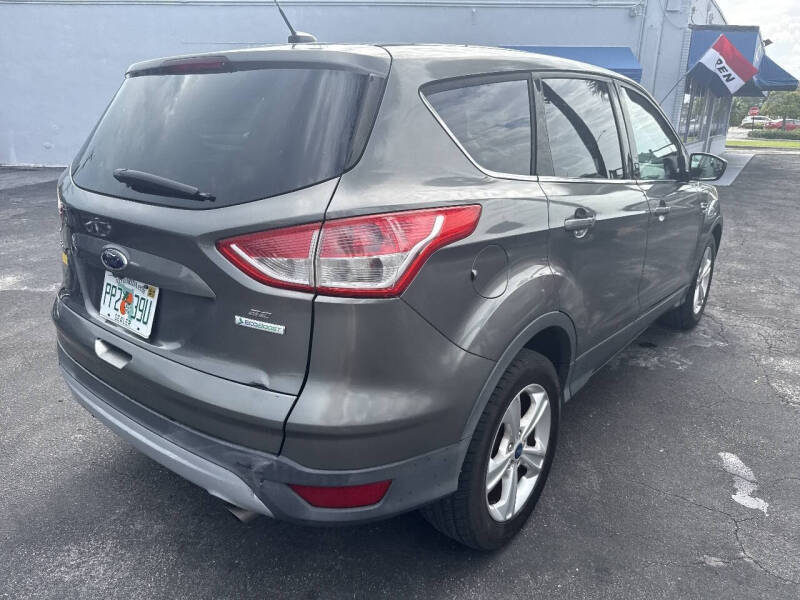 2014 Ford Escape SE