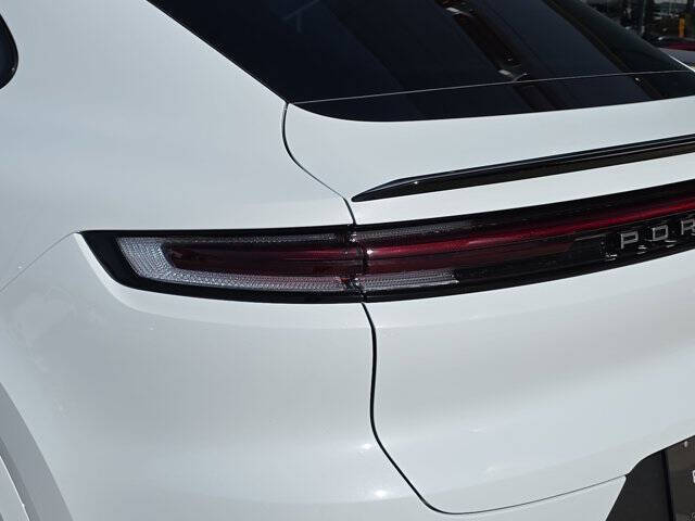 2026 Porsche Cayenne Coupe