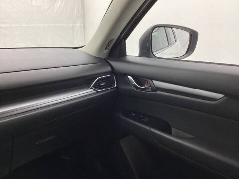 2017 Mazda CX-5 Sport