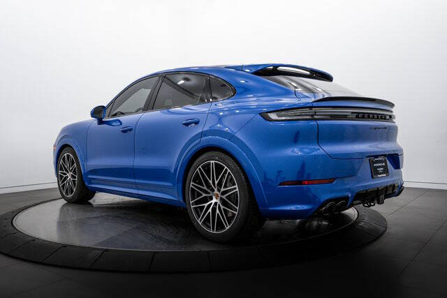 2026 Porsche Cayenne GTS Coupe