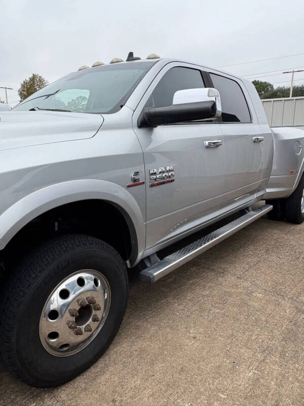 2015 RAM 3500 Laramie