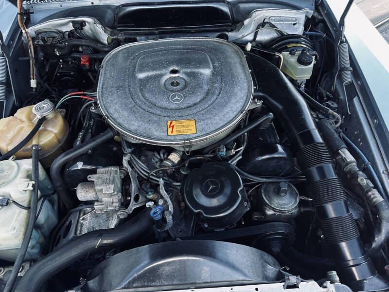 1986 Mercedes-Benz 560-Class 560 SL
