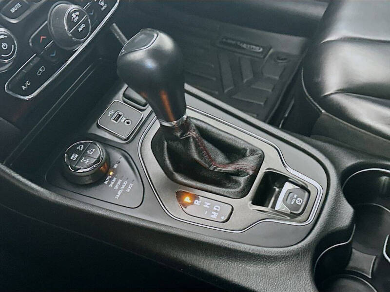 2019 Jeep Cherokee Trailhawk