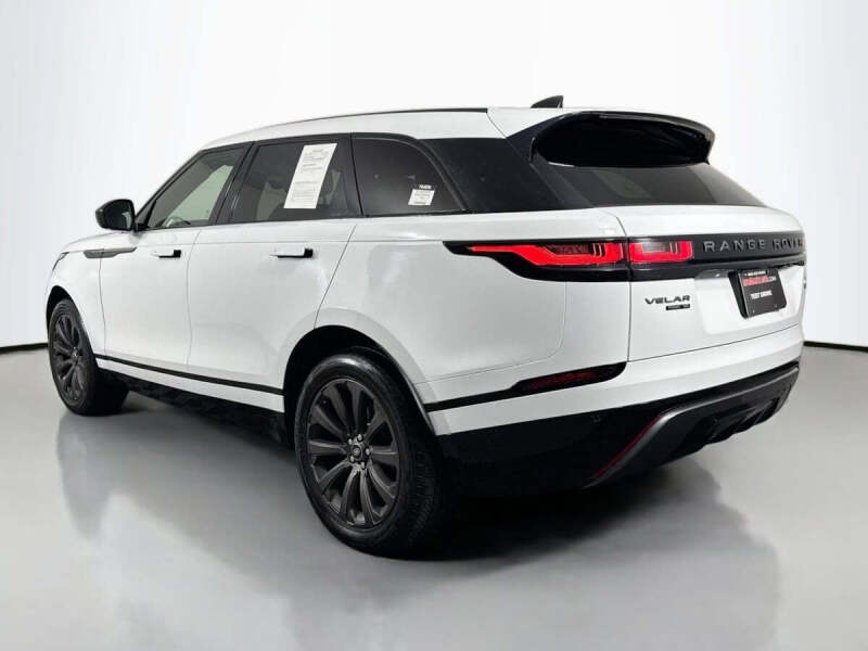 2019 Land Rover Range Rover Velar P250 R-Dynamic SE