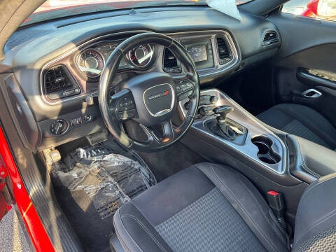 2015 Dodge Challenger SXT