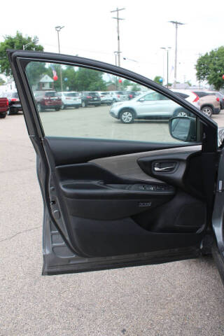 2017 Nissan Murano SL