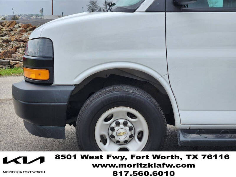 2023 Chevrolet Express LS 3500