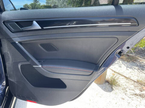 2015 Volkswagen Golf GTI S