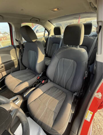 2016 Chevrolet Sonic LT Auto