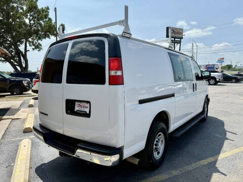 2018 Chevrolet Express 2500