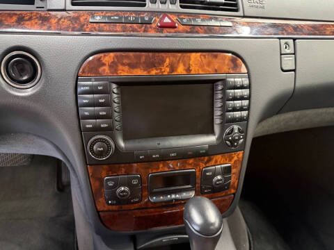 2005 Mercedes-Benz S-Class S 500 4MATIC