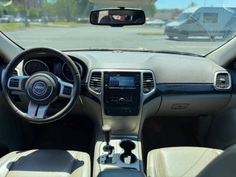 2011 Jeep Grand Cherokee Laredo