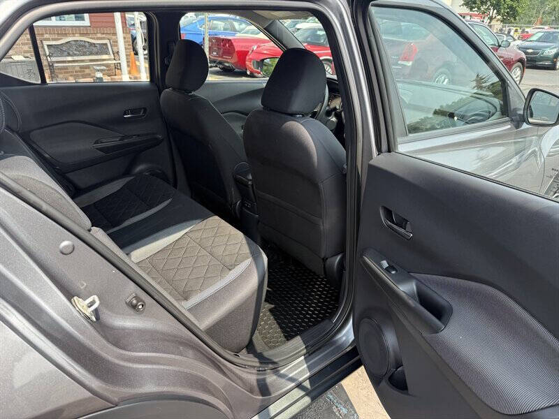 2020 Nissan Kicks SV