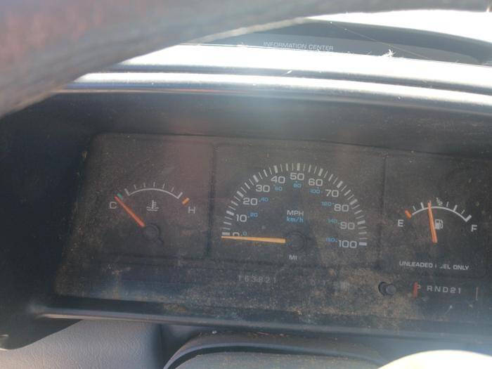 1995 Plymouth Voyager