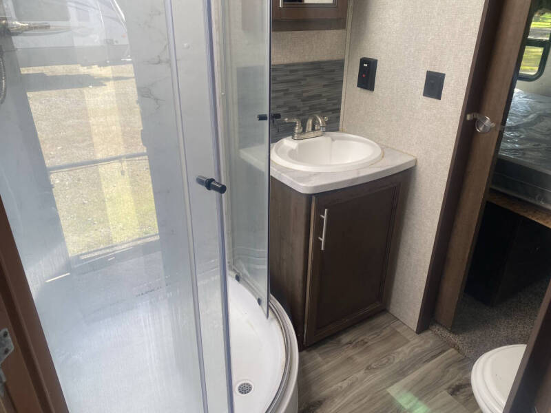 2020 Keystone RV Cougar Series M-33 SAB