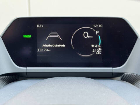 2024 Toyota bZ4X XLE