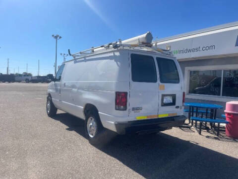 2010 Ford E-Series E-250