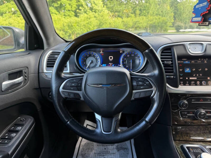 2015 Chrysler 300 C