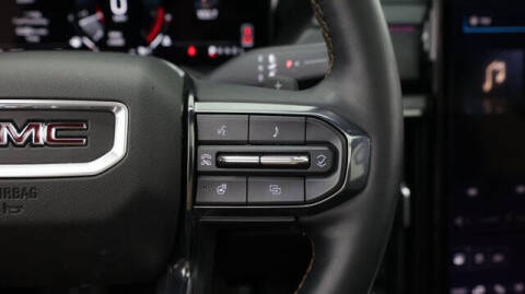 2025 GMC Acadia AT4