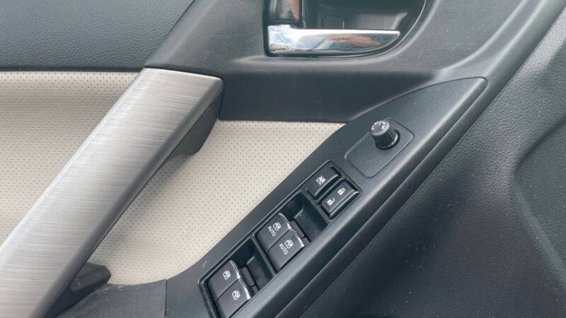 2017 Subaru Forester 2.5i Limited