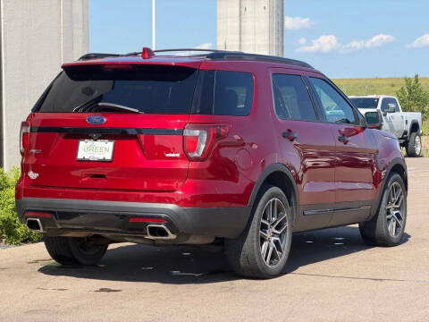 2017 Ford Explorer Sport
