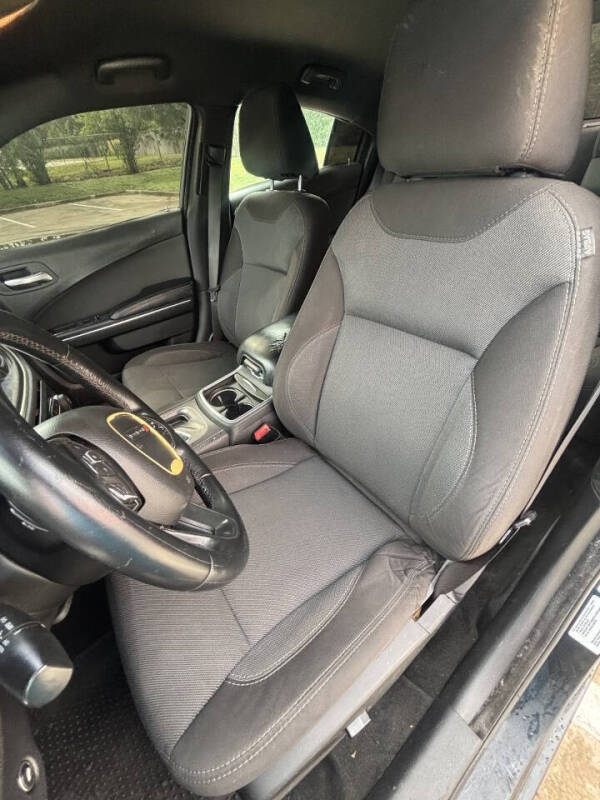 2015 Dodge Charger SE