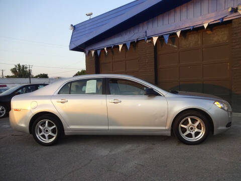 2012 Chevrolet Malibu for sale at The Top Autos in Union Gap WA
