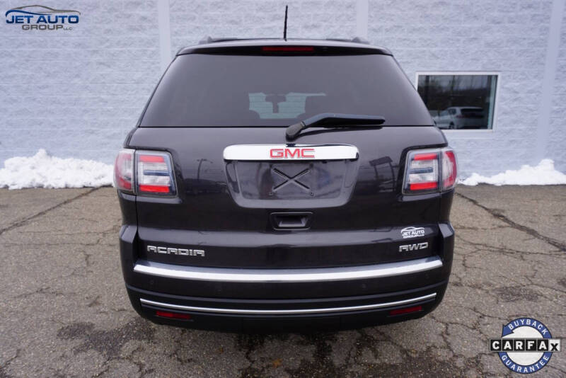 2016 GMC Acadia SLE-2