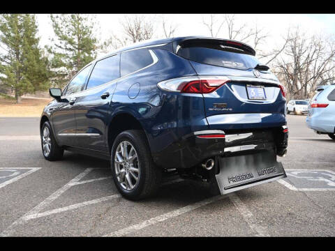 2023 Buick Enclave Essence