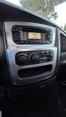 2005 Dodge Ram 1500 SRT-10