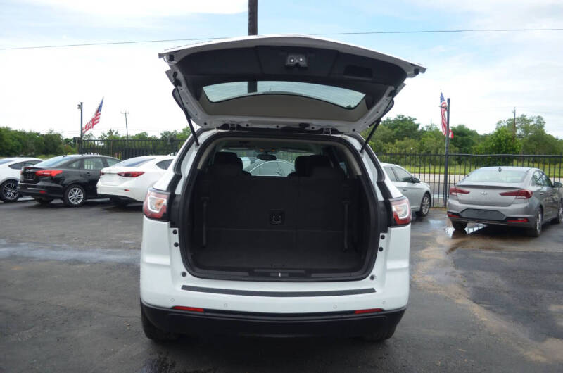 2017 Chevrolet Traverse LT