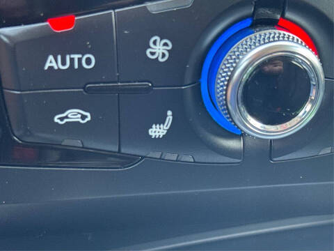 2014 Audi A4 2.0T quattro Premium