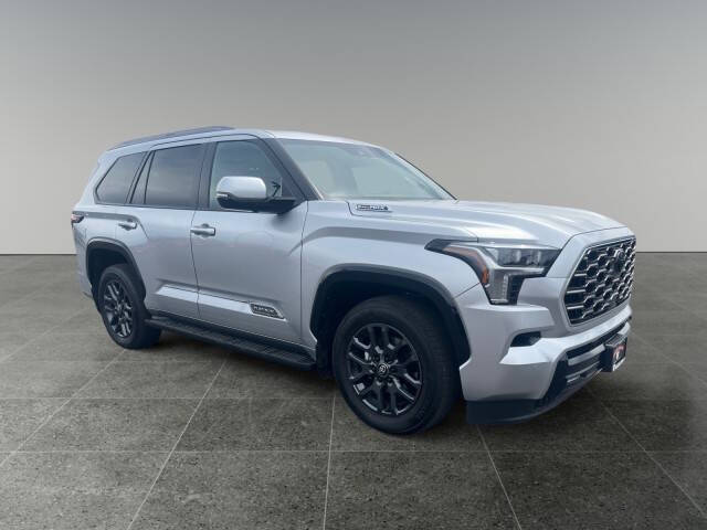 2025 Toyota Sequoia Platinum