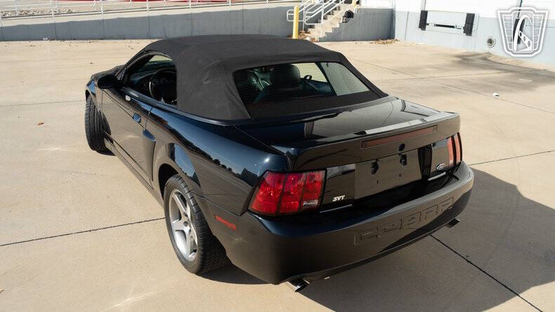 2003 Ford Mustang SVT Cobra