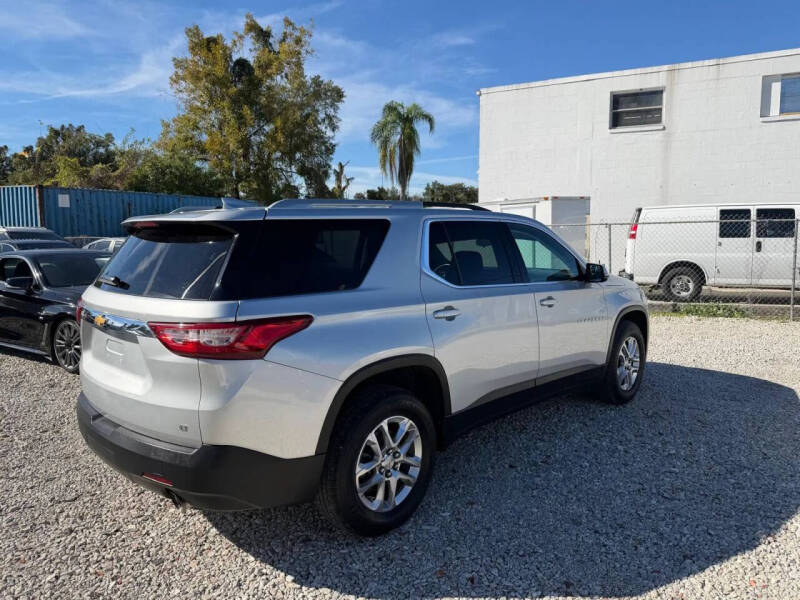 2018 Chevrolet Traverse LT Cloth