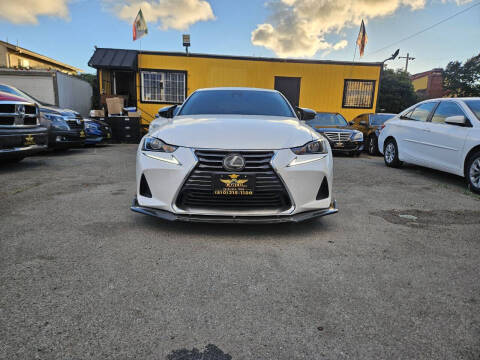 2017 Lexus IS 200t