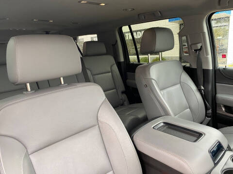 2018 Chevrolet Suburban LT