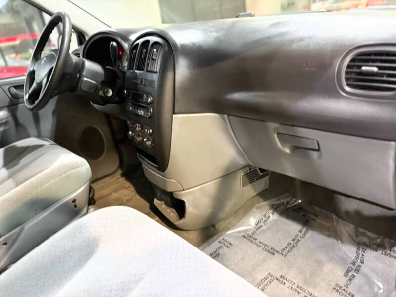 2006 Dodge Grand Caravan SE