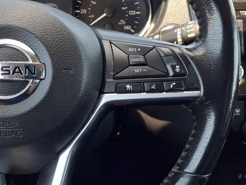 2018 Nissan Rogue SL