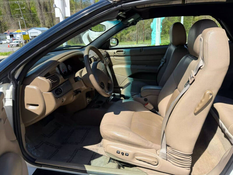 2004 Chrysler Sebring GTC