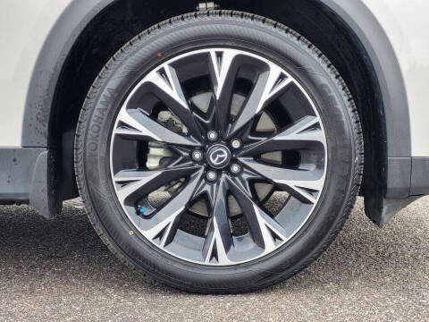 2024 Mazda CX-90 Plug-in Hybrid Premium