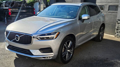 2021 Volvo XC60 T5 Momentum