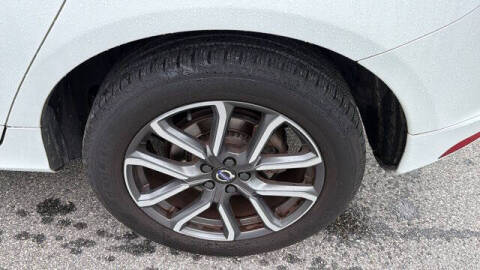2016 Volvo XC60 T5 Premier