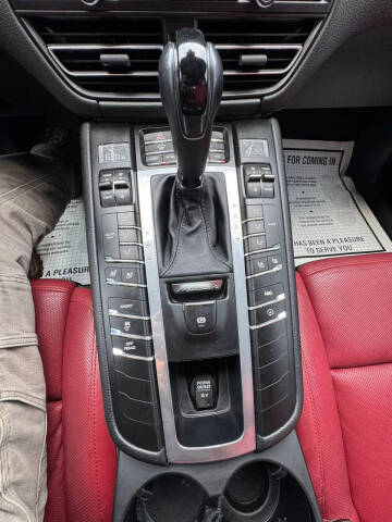 2019 Porsche Macan