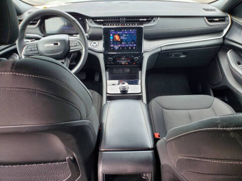 2024 Jeep Grand Cherokee Laredo X