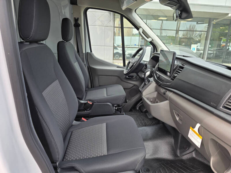 2026 Ford Transit 250