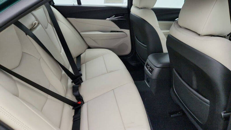 2025 Cadillac CT4 Premium Luxury